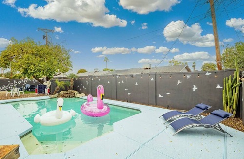 Scottsdale Highlands Estates House | Modern & Upscale Entertainment Oasis: Private Pool