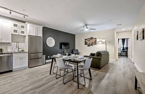 East Liberty Apartment | Modern & Upscale King Bed Suite|Private w/Parking!