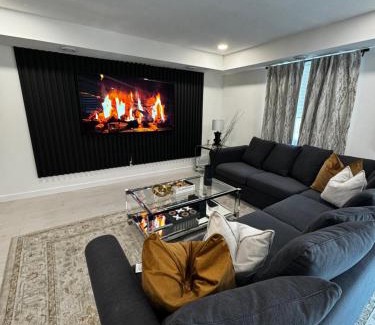 Powderhorn House | Modern Urban Oasis Gem Near Everything