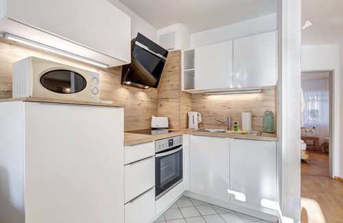 Seebad Bansin Condo | Modern vacation apartment near the beach for 6 people