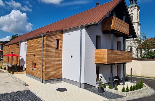 Pielenhofen Apartment | Modern vacation apartment "wohnung-nummer-1" in rural area near Regensburg