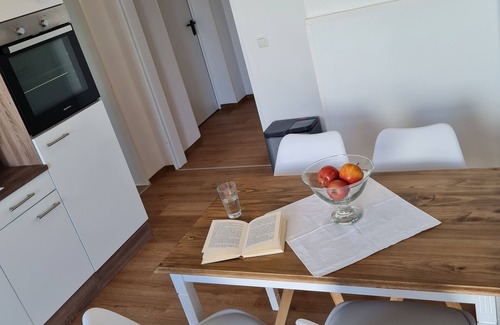 Cadolzburg Apartment | Modern vacation apartment in the heart of Cadolzburg