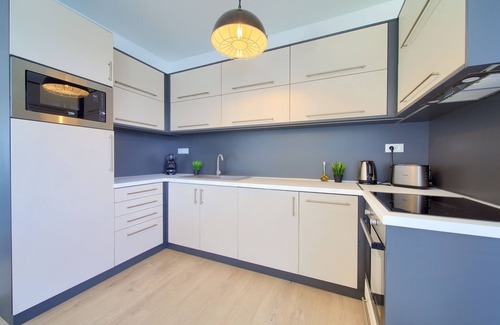Milcetici Apartment | Modern vacation apartment in Malinska with a covered terrace