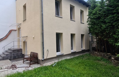 Tegel Apartment | Modern vacation apartment quiet and green (3)