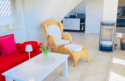 Zingst Apartment | Modern vacation apartment with large balcony/loggia - Mühlenstrasse