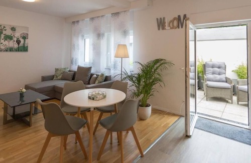Schonnebeck Apartment | Modern vacation apartment very close to the Zollverein colliery ideal for vacations & trade fairs