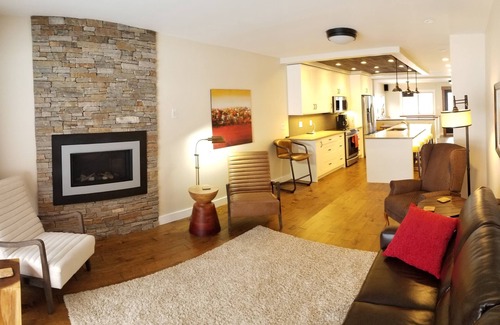 East Kootenay House | Modern Vacation Home - Downtown Kimberley