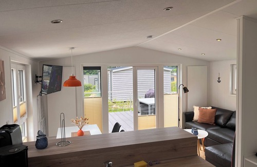 Gronenberg House | Modern vacation home "Sturmfrei" m Ostseecamp - ideal for family vacations