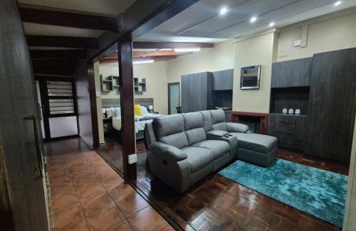 Worcester Apartment | Modern Van Riebeeck Park Accomodation