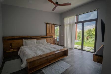 Negroman Villa | Modern Villa Overlooking Macal River Valley