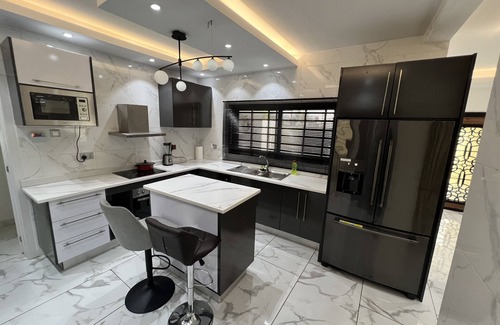 Nungua House | Modern Villa