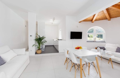 Municipality of Sveti Lovrec Villa | Modern Villa Aria with beautiful garden and private Pool near Vrsar