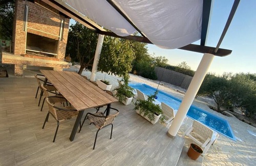 Velim House | Modern Villa