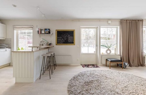 Gashaga Villa | Modern Villa i Älta, Stockholm
