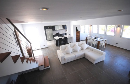 San Antonio Bay Villa | Modern Villa, Private Pool, close to the Beach & San Antonio Bay