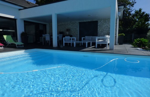 Poey-de-Lescar House | Modern villa with heated pool, sleeps 6 to 8, Pyrenees view