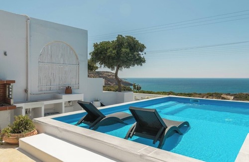 Milos Villa | Modern villa with a stunning sea view and a swimming pool