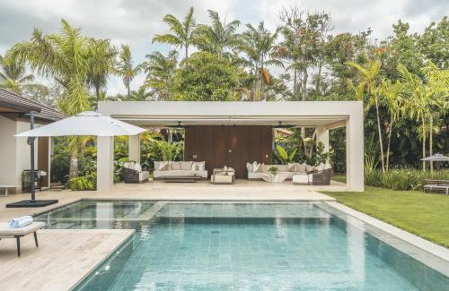 Los Lagos Villa | Modern villa with maid and pool in Casa de Campo