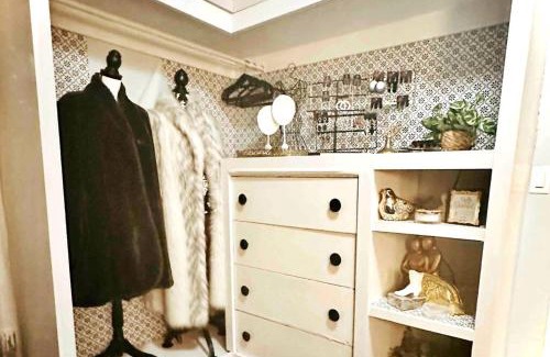 Moline Apartment | Modern Vintage Downtown Apartment
