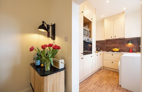 Offerton House | Modern vintage, pet-friendly 2-bedroom house in Stockport