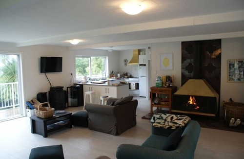 Tangoio House | Modern Waipatiki Beach House