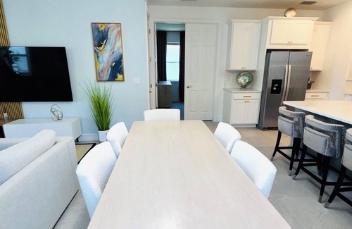 Bonita Springs House | Modern Water View Bliss House 3-bedroom 2-bath - Community Pool