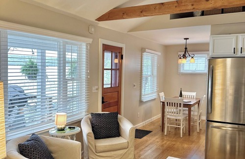 Town of Milo Cottage | Modern waterfront cottage on Keuka Lake - close to Penn Yan & Finger Lakes wine!
