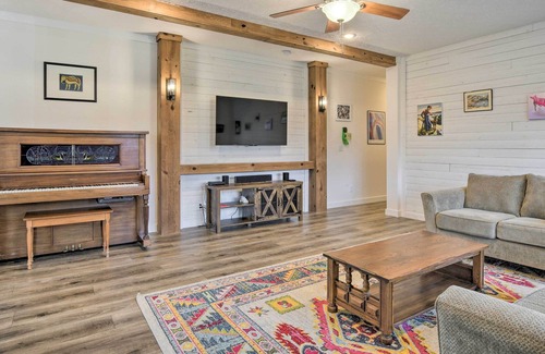 Inman House | Modern Waterfront Home w/ Dock on Lake Bowen!