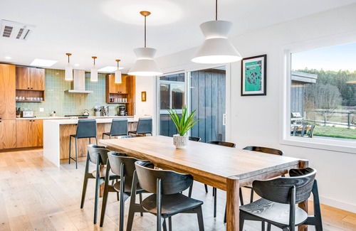 Lopez Island House | Modern Waterfront Home w/Free WiFi, a Full Kitchen, & a Bay View