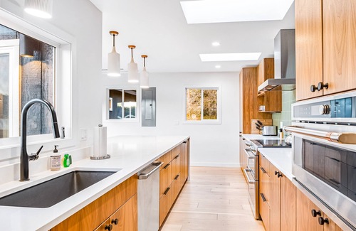 Lopez Island House | Modern Waterfront Home w/Free WiFi, a Full Kitchen, & a Bay View