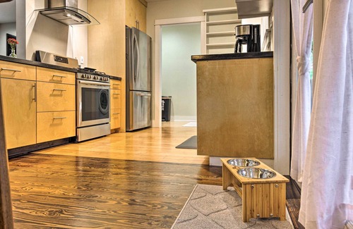 Weaverville House | Modern Weaverville Home with Outdoor Fire Pit!