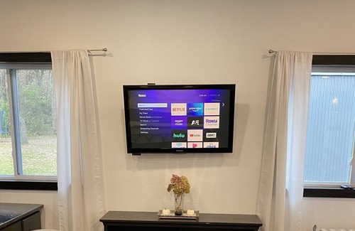 Little Falls Apartment | MODERN WILLOW STUDIO. Spacious, cozy, wooded, 4 minutes from Little Falls.