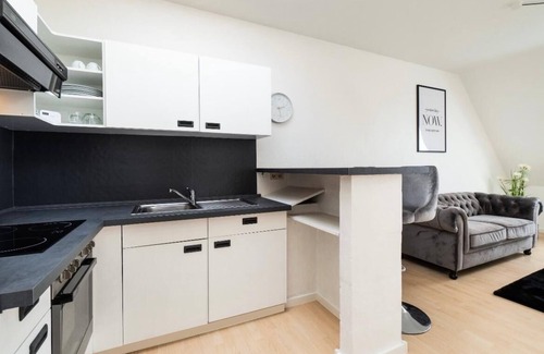 Porta Westfalica Apartment | Modern with a beautiful view