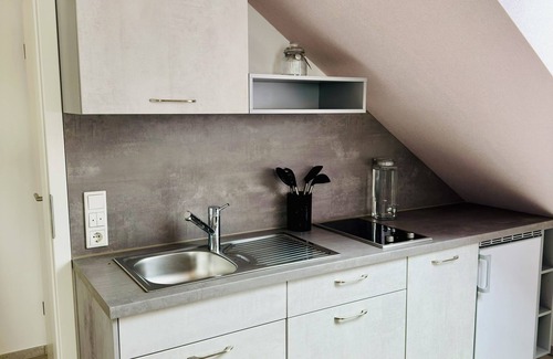 Bad Oeynhausen Apartment | Modern Wohnen mit Smarttv, Arbeitsplatz und Küche