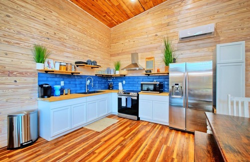 South Toledo Bend Cabin | Modern wood infused Cabin