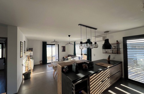 Ghisonaccia House | Modern wooden villa between sea and mountains - garden and covered terrace