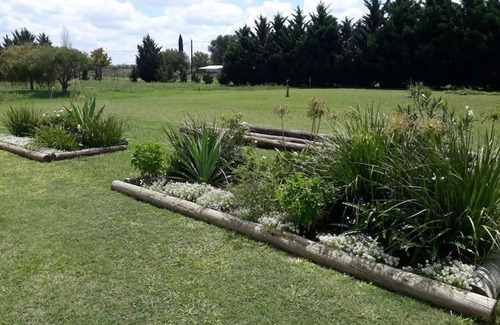 Pergamino Villa | Moderna casa de campo con pileta en Pergamino