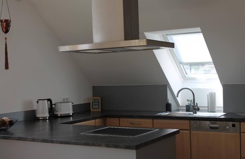 Essing Apartment | Moderne 75qm Ferienwohnung mit großem Balkon