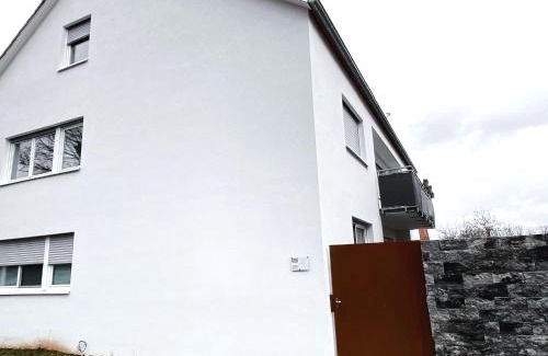 Waigolshausen Apartment | Moderne Ferienwohnung Hergolshausen