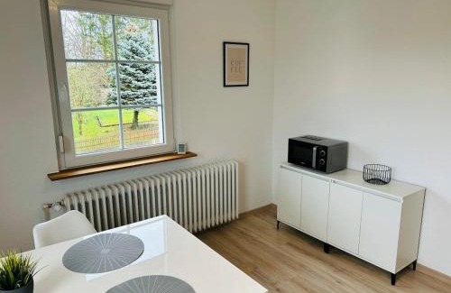 Friedewald Apartment | Moderne Ferienwohnung nahe Schloss und Dreienberg