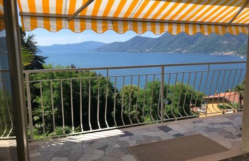 Poppino Apartment | Moderne Ferienwohnung mit Traumseeblick Lago Maggiore