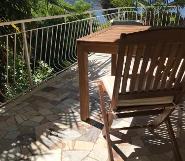 Poppino Apartment | Moderne Ferienwohnung mit Traumseeblick Lago Maggiore