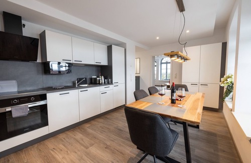 Seesen Apartment | Moderne Ferienwohnungen im Seesener Bahnhof. Perfekt für Urlaub & Geschäftsreise