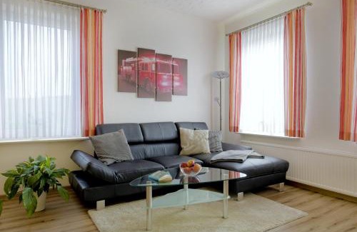 Twielenfleth Apartment | Moderne Fewo "Feuerwache" direkt am Elbdeich bei Moldenhauer