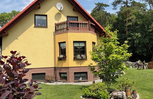 Murchin Apartment | Moderne Fewo in Ruhiger Lage am Radweg Gelegen mit Gartennutzung