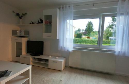 Trossingen Apartment | Moderne helle 2,5 Zimmer Wohnung mit großem Bad und Küche in Trossingen