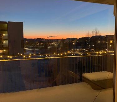 Trondheim Apartment | Moderne leilighet, 3 sov, parkering.