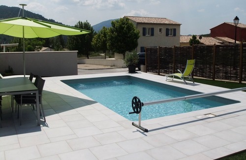 Castellane Villa | Moderne Nieuwbouwvilla met Verwarmd Privezwembad Midden de Rust van de Provence