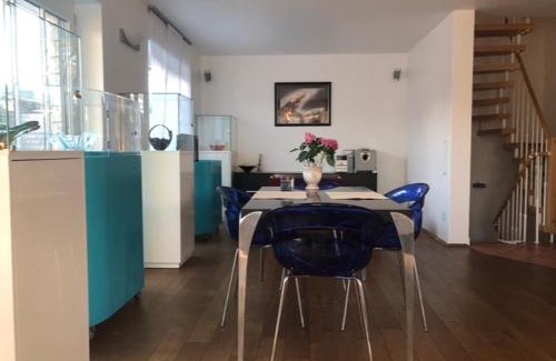 Willich Apartment | Modernes 4-Zimmer Haus, nahe Messe Düsseldorf (15 min. Internat. Airport)