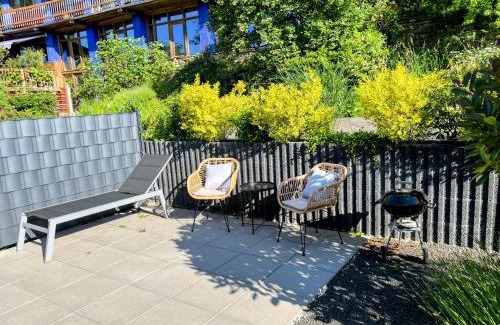 Stephanshausen Apartment | Modernes Apartment am Waldrand